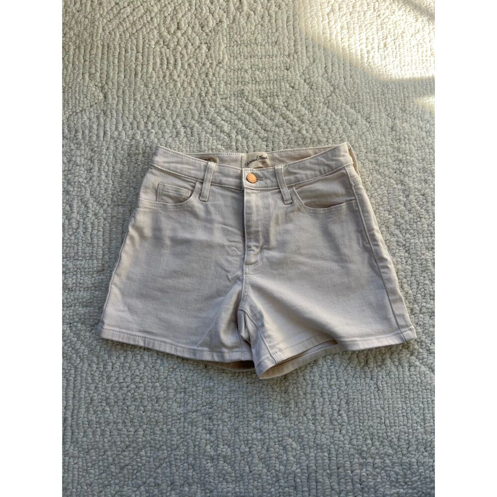 🩵universal threads khaki shorts